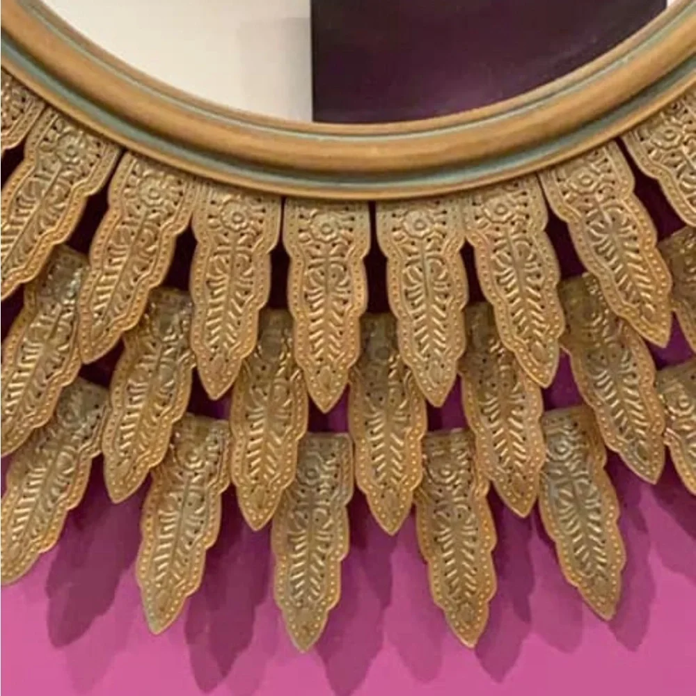 Gold Sunburst Wall Mirror